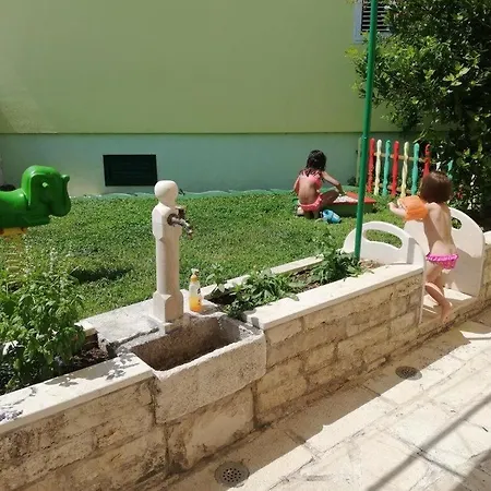 Vila Agnes Ii * Sumartin